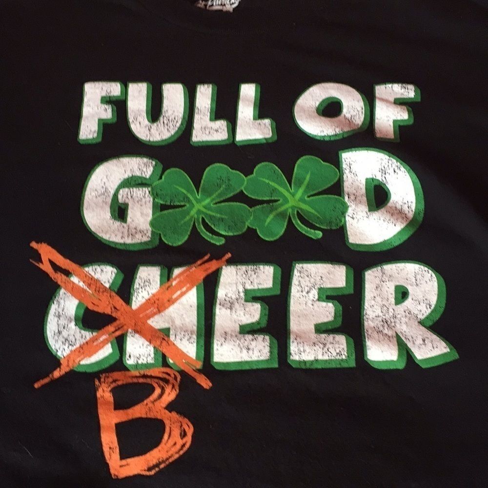 St Patrick’s day T-shirt sz Xl